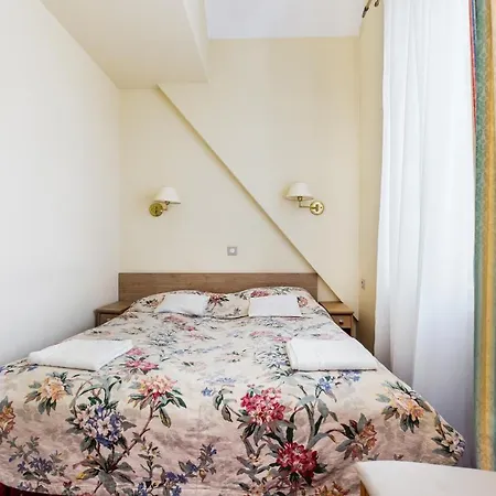 威拉卡尔顿酒店 3*