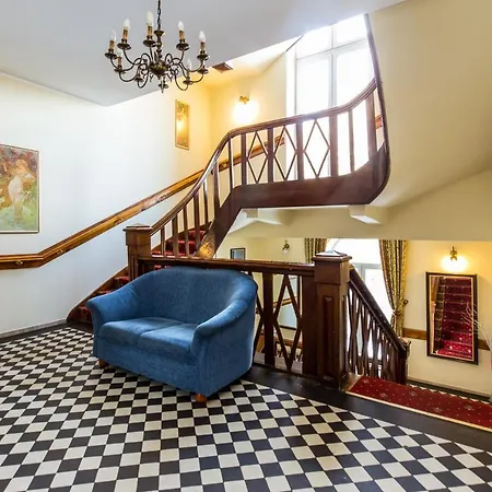 住宿加早餐酒店 威拉卡尔顿酒店 3*