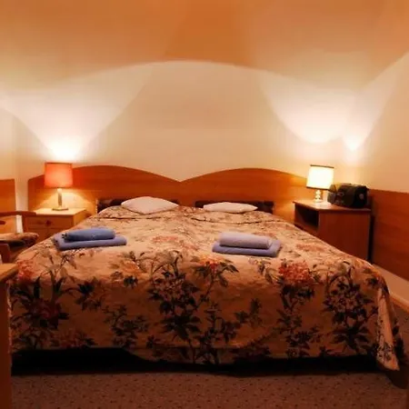 Bed and Breakfast Carlton 2*