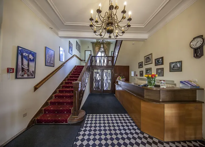 Bed & Breakfast Carlton 3*